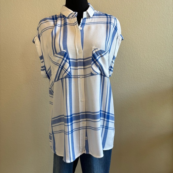 Rails White and Blue Short Sleeve Women's flannel plaid Top, Small, SOFT - Picture 2 of 15
